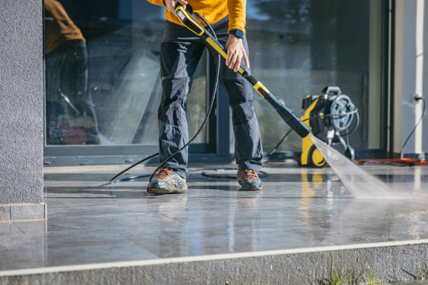 Best Dumpster Area Cleaning  in Queens Gate, PA
